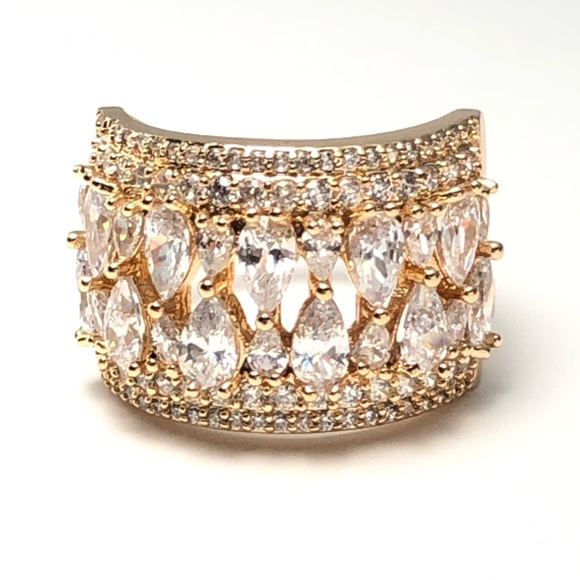 Jewelry - 18K Gold Filled CZ Diamonds Ring